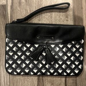 Vera Bradley Black and White Geometric Clutch Wristlet Wallet